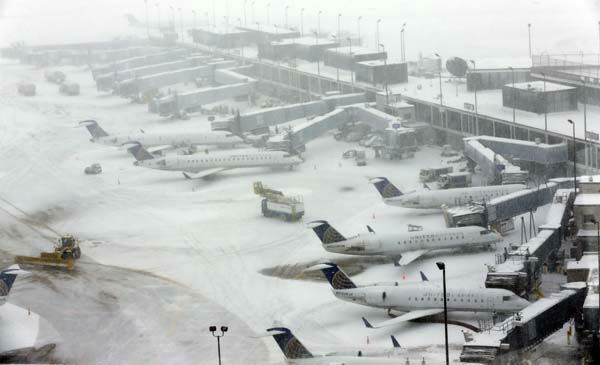 芝加哥机场下雪
